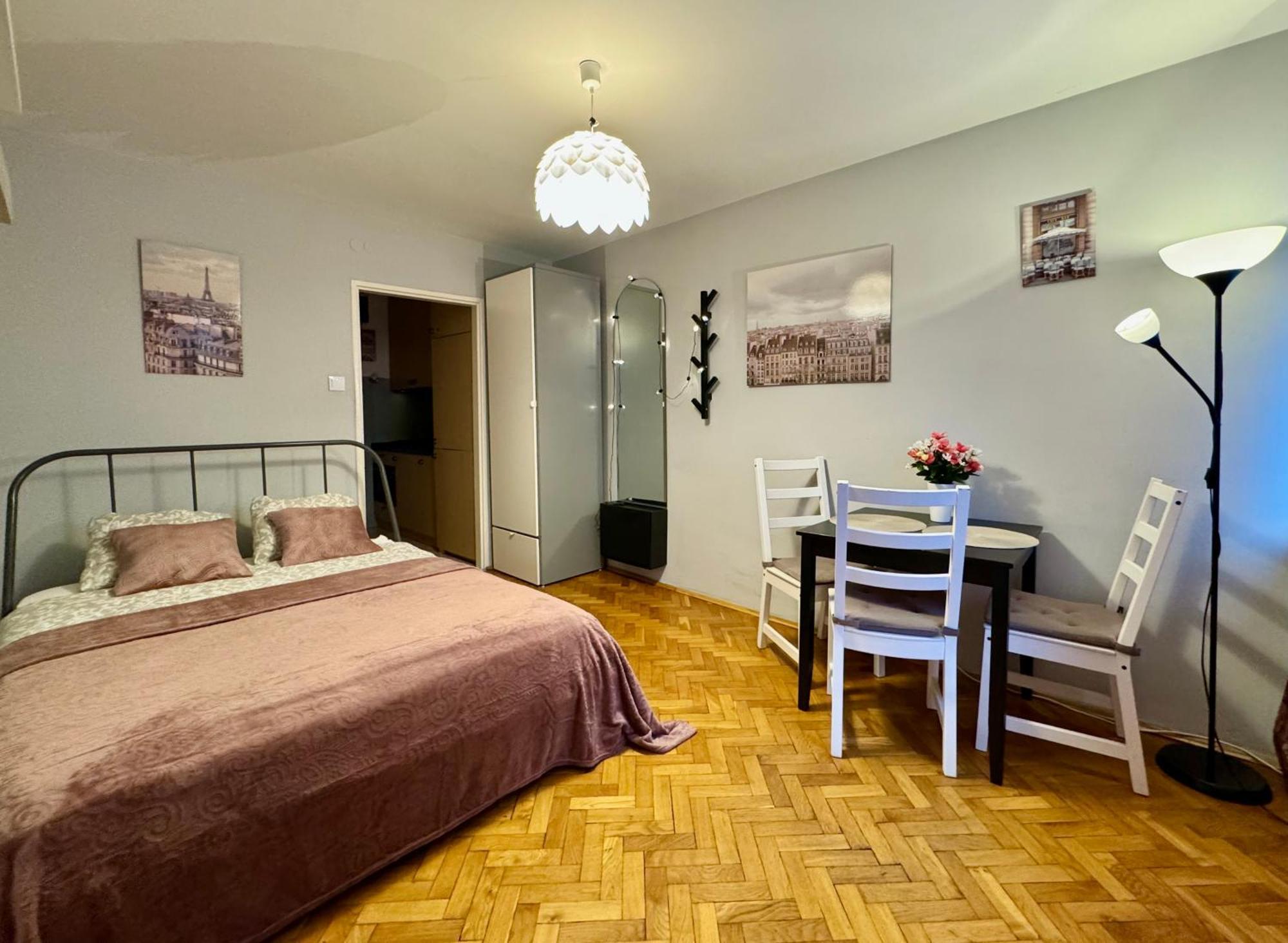 K22 Centrum Bagno Varšava